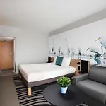 Novotel 4*