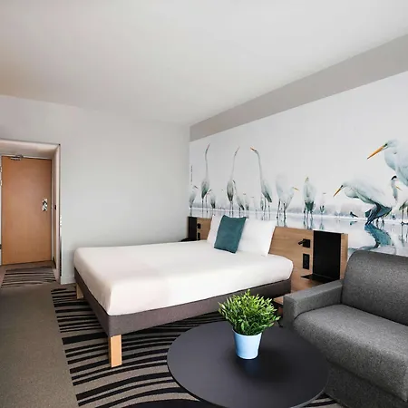 Novotel Hotel