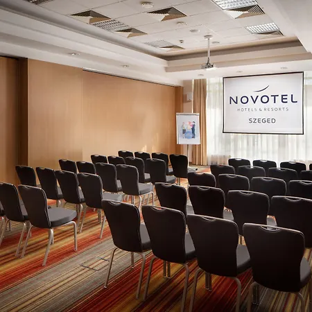 Novotel מלון סגד