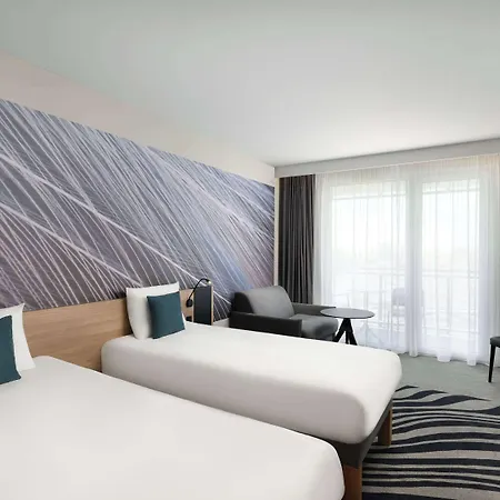 מלון Novotel סגד